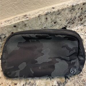 Lululemon Green Camo Belt Bag